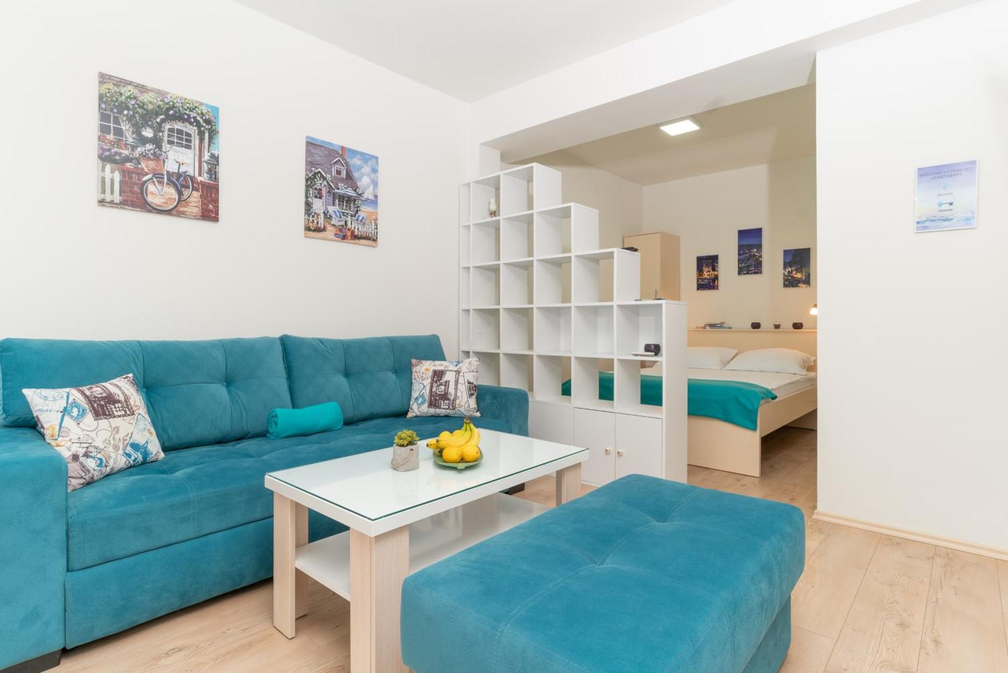 Pure Sky Apartments - With Pool モスタル エクステリア 写真
